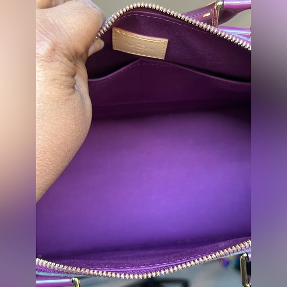 Louis Vuitton Limited Edition Vernis Alma GM Satchel in Amethyst Very rare color - Picture 9 of 14